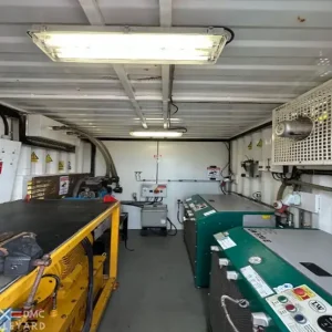 Air Machinery Van